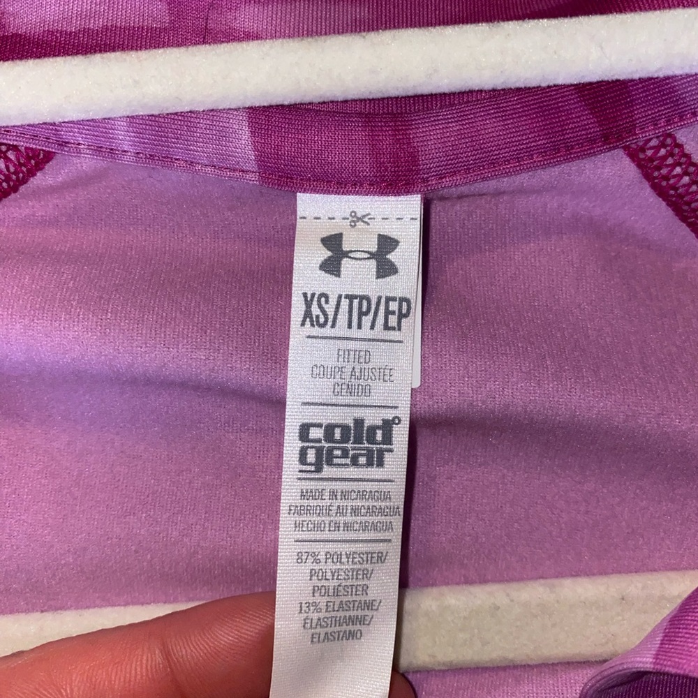 Underarmour pullover - Picture 5 of 5